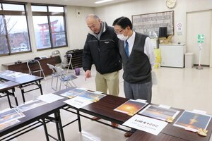 野田村日の出フォトコン2024審査会の様子